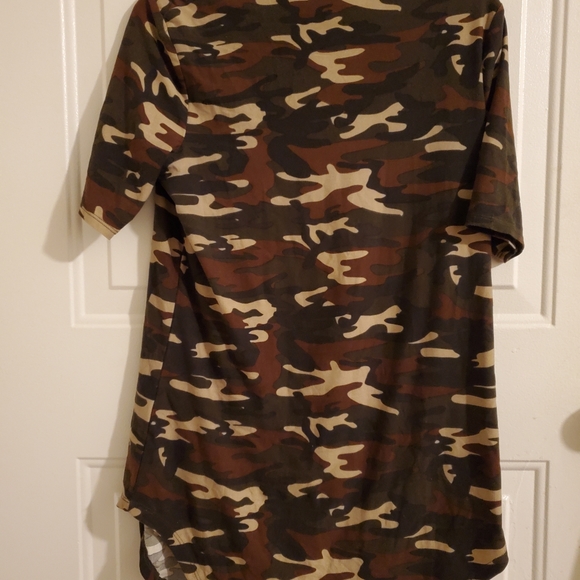 Top - Picture 2 of 3